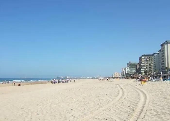 A 5 Min De La Playa Victoria Y Del Htal Pta Mar 公寓 加的斯